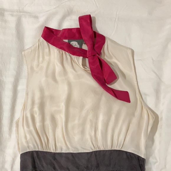 Girls from Savoy stunning dress with tiered skirt - Picture 2 of 10